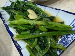-尕有炕锅烤羊肉