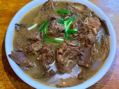 笋干炖排骨-温州一家人美食(西木头市店)