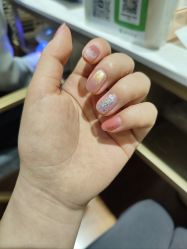 -甲·铺轻奢美甲美睫