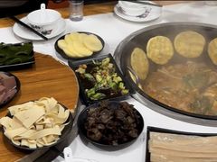 -曹丞相·地锅鸡·地锅鱼(武林店)