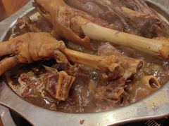 -聚首堂·特色小吃·肘子(什刹海德胜门店)