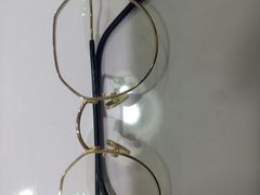 -罗伯特眼镜·蔡司官方授权(罗湖国贸店)
