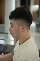 -发饰美男士增发补发假发定制店