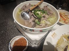 -渔语鱼新川菜Bistro(万象天地店)