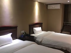 -如家旗下-成都蜀汉东路一品天下地铁站睿柏·云酒店