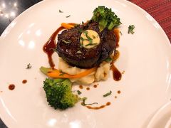 -WOLFGANG PUCK KITCHEN & BAR(迪士尼小镇店)