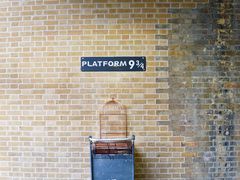 -九又四分之三站台