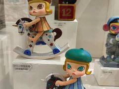 -泡泡玛特POPMART(侨福芳草地店)