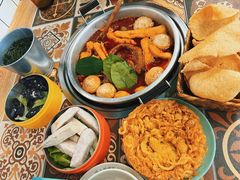 -顶上头·螺蛳火锅(五一新村店)