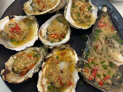 -覃记海鲜美食餐厅