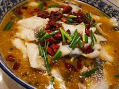 酸菜鱼-付掌柜在成都·热炒砂锅集(金禾店)