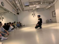 -HI dance 舞室