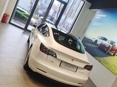 -TESLA 特斯拉(上海太古汇体验店)