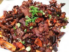 青椒牛肝菌-朱家小厨(红塔西路店)