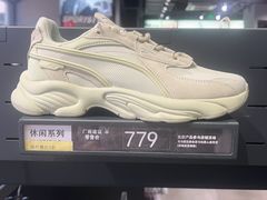 -PUMA品牌自营折扣店(天津佛罗伦萨小镇奥莱店)