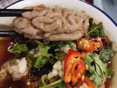 -李双猪·小龙虾·烧烤·羊肉煲(乐山店)