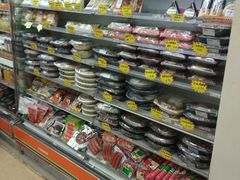 -711便利店(黄岛青医店)