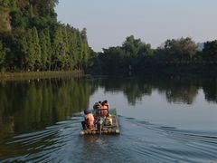 -星湖旅游景区七星岩