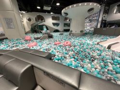 -MINI MARS KIDS CLUB亲子家庭中心(长宁天山店)