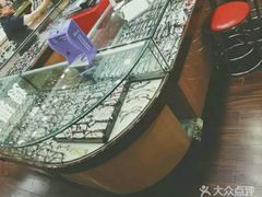 -三叶眼镜城(八佰伴店)