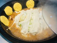 -屯老二农家铁锅炖·行业领军者(梅江店)