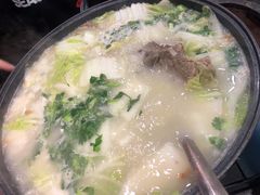 羊蝎子汤锅-陈老斯呼尔嗨吃烧烤(科巷店)