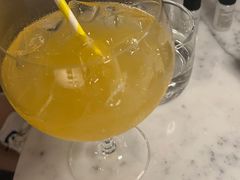 -瑰丽酒店·海吧·天际下午茶·现场DJ·天台酒吧