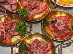 -哈哈碳都·牛肋条无限自助烤肉(台江万达店)