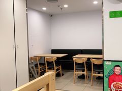 用餐区-老乡鸡(亳州路天庆大厦店)