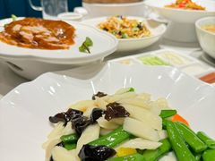-小桃红·东北菜·春饼烤鸭(南阳湖街店)