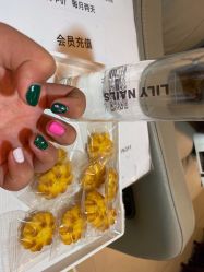 -LILY NAILS美甲美睫