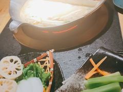 -湊湊火锅·茶憩(上海合生汇店)