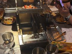 -麦凯伦烧烤·精酿超级工厂店(金桥总店)