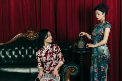 点击看大图 -城南旧影 旗袍全家福摄影写真体验馆