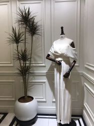 -拉瑞娜LaReine婚纱礼服高级定制