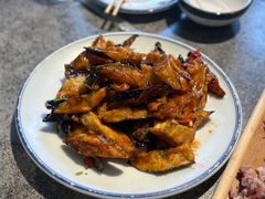 风味茄子-华盛园卷子王农家菜水库鱼