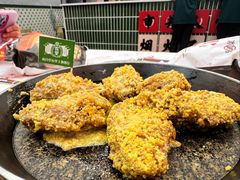 咸蛋黄鸡翅-堂瓦里·33年传统赣菜(第一街区店)