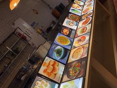 -香山湖家家宴(中山陵店)