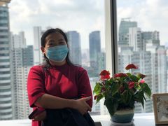 -瑞尔齿科(南京东路名人诊所)