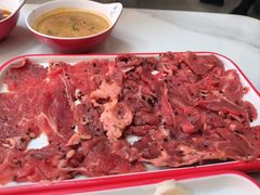 -毛辣果·贵州红酸汤牛肉火锅(西单店)