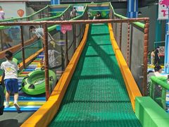 -蒙特利亲子乐园