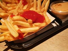 -The Habit Burger Grill 哈比特汉堡(复兴soho店)