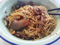 -万方圆拌粉瓦罐汤(恒茂华城店)