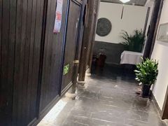 -鸭王烤鸭店(三里河店)