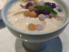 -峨嵋小镇·川菜(勒泰中心店)