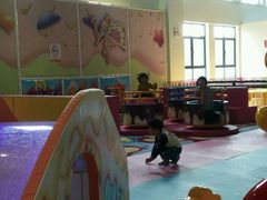 -蒙特利亲子乐园