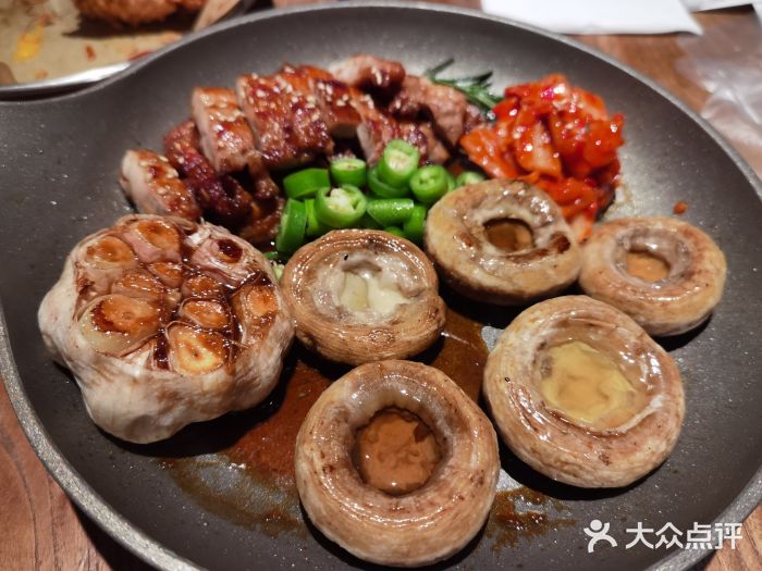 TAIFORKS 大福食堂·山葵烤肉料理·拌饭(宝安店)意式鳀鱼酱碳烤黑猪肉图片