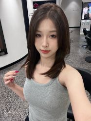 -SWANK SALON