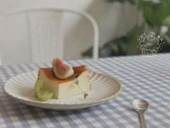 -红小姐咖啡馆(西津渡店)