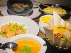-穹六人间 people 6(岳阳路店)